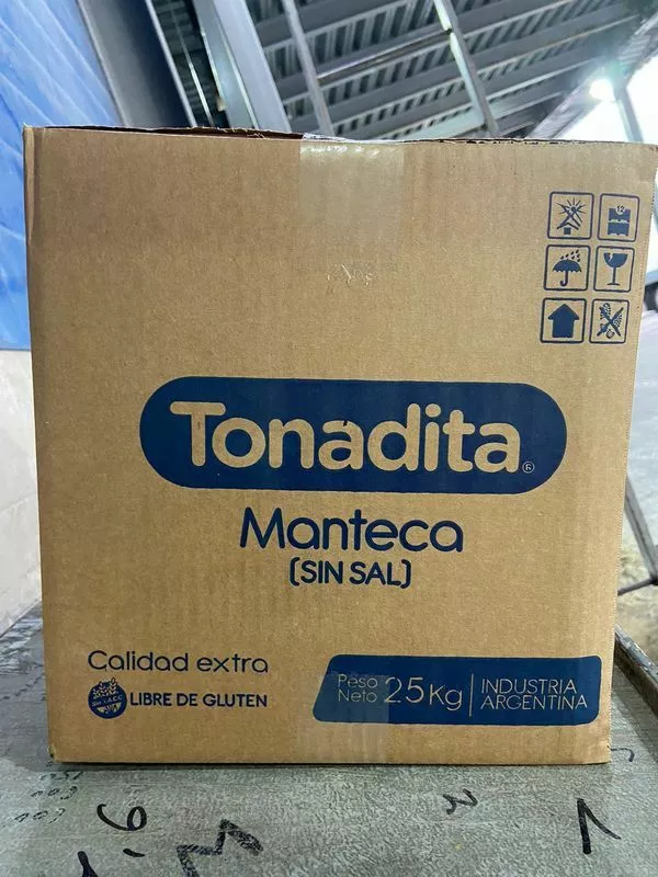 фотография продукта Масло сливочное аргентина  tonadita
